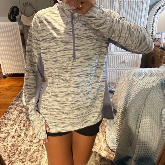 Patagonia zip up - Picture 6 of 6